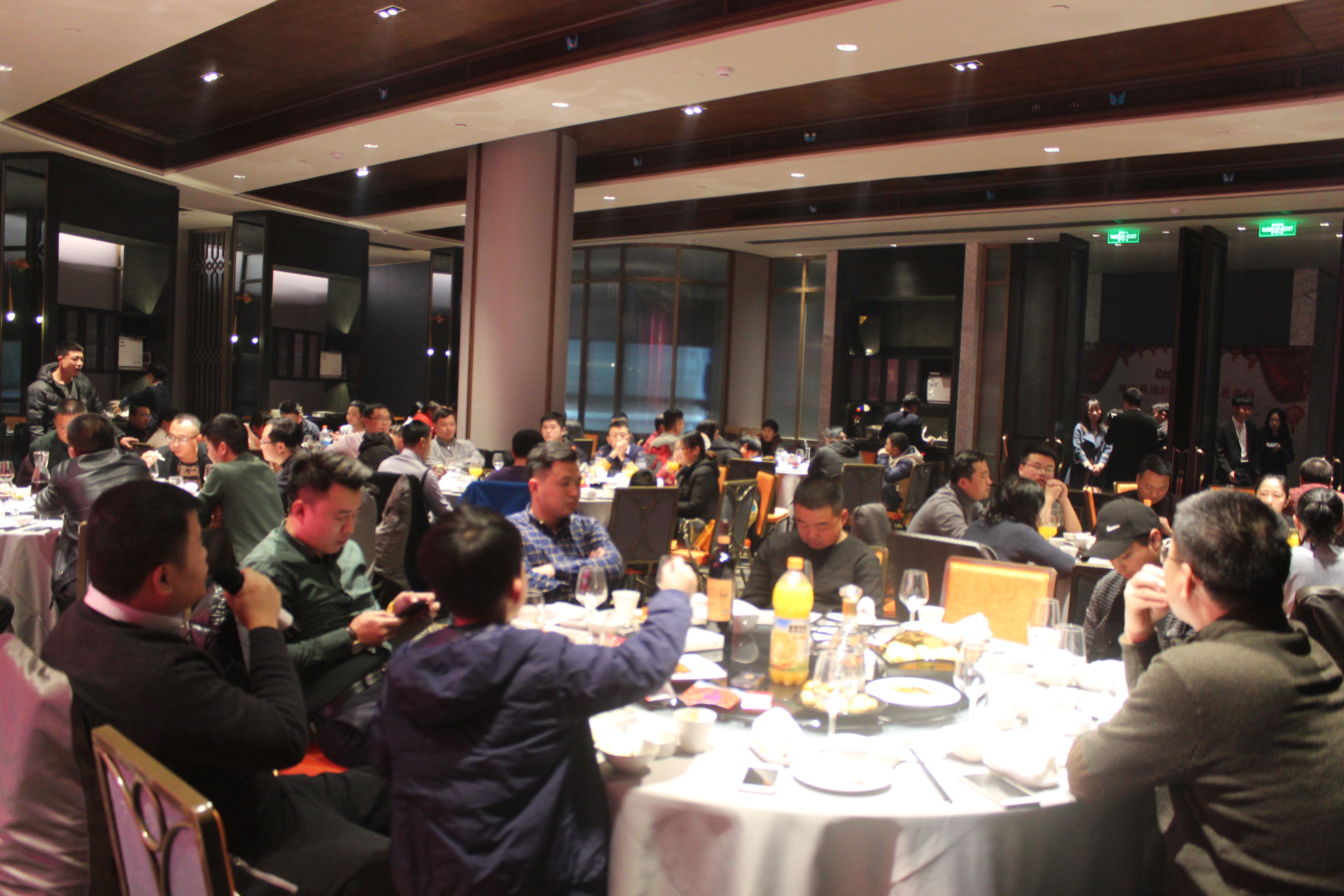 湖南中央空調(diào)，長(zhǎng)沙中央空調(diào)，中央空調(diào)