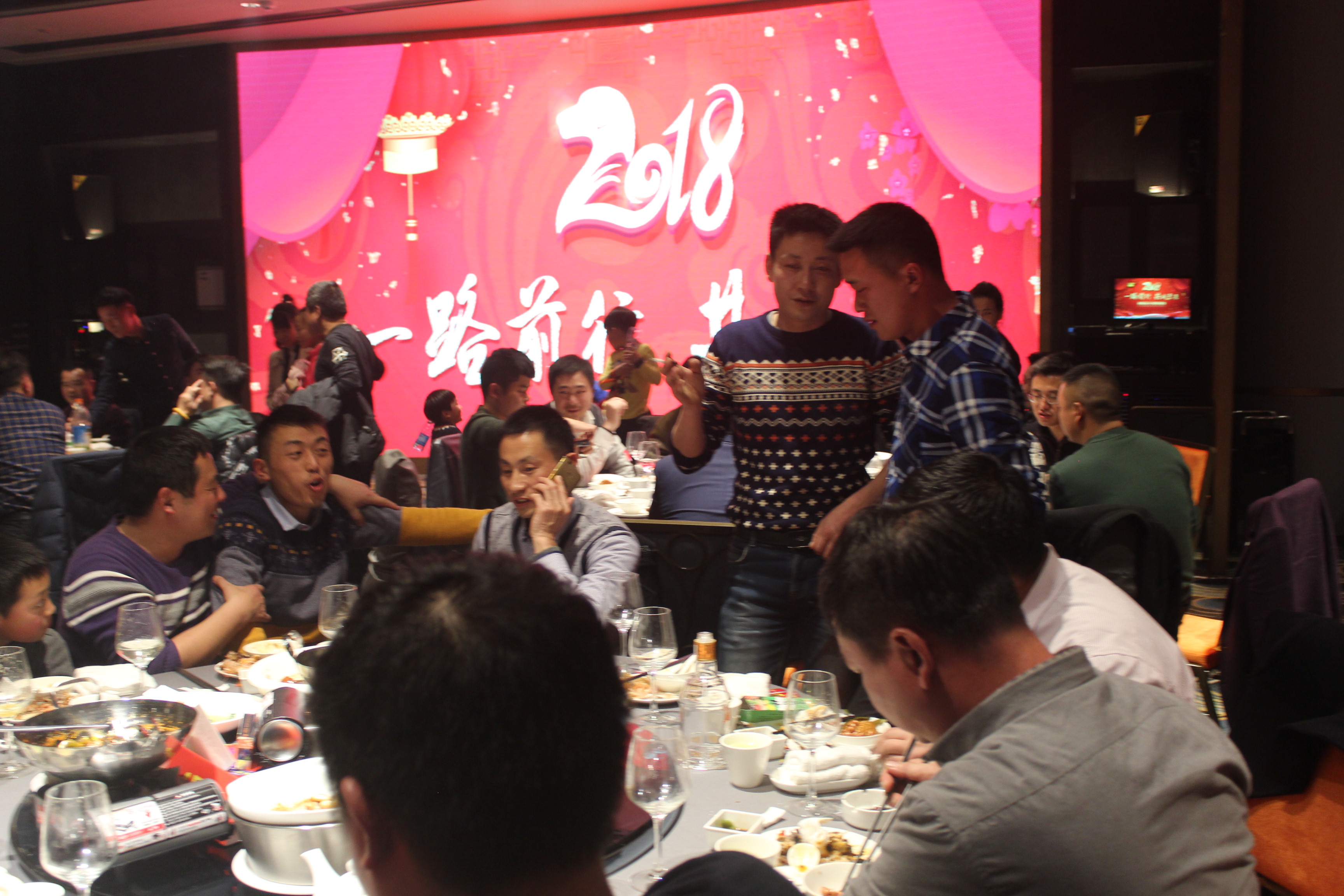 湖南中央空調(diào)，長(zhǎng)沙中央空調(diào)，中央空調(diào)